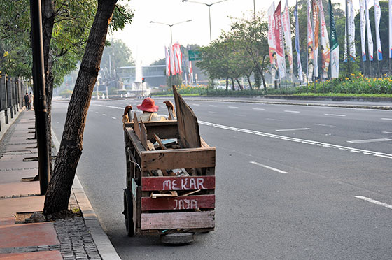 Jakarta-Pagi-Sepi