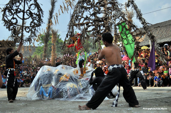 Festival-Lima-Gunung